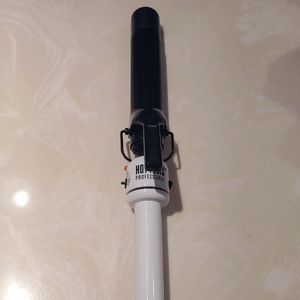 Hot Press 1 1/4 " curling iron